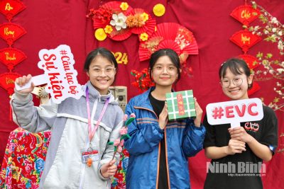 Rèn luyện kỹ năng sống thông qua mô hình câu lạc bộ học đường