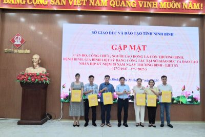 Ninh Bình: Phát huy tinh thần của cha ông trong xây dựng và bảo vệ Tổ quốc